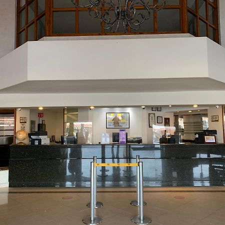 Fastos Hotel Monterrey Eksteriør billede