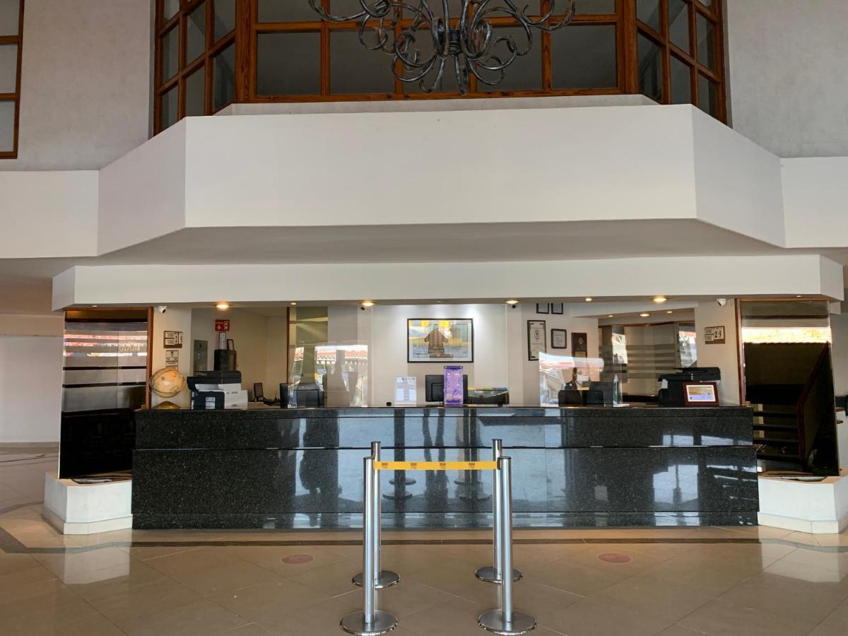 Fastos Hotel Monterrey Eksteriør billede