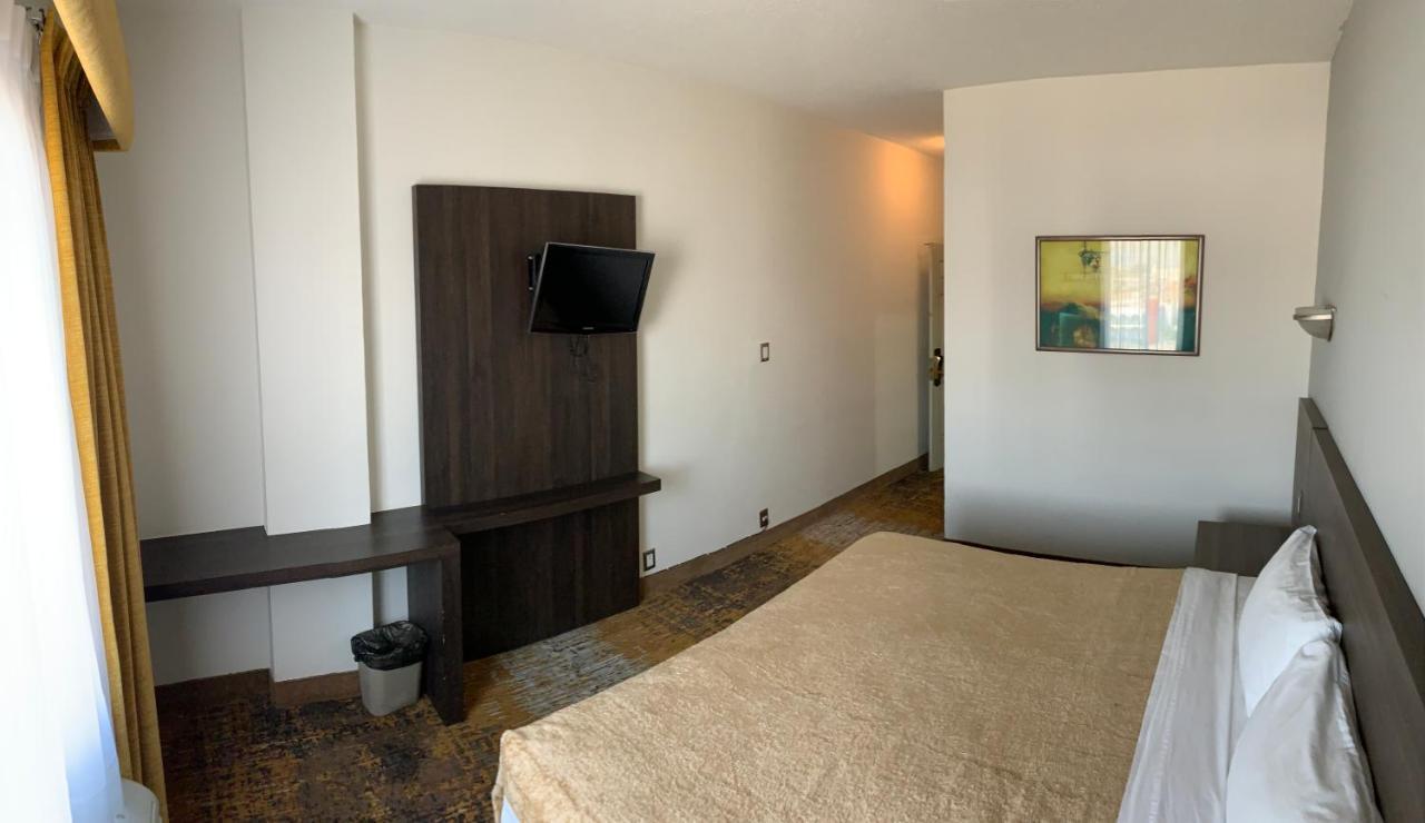 Fastos Hotel Monterrey Eksteriør billede