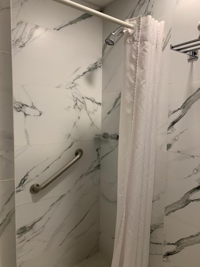 Fastos Hotel Monterrey Eksteriør billede