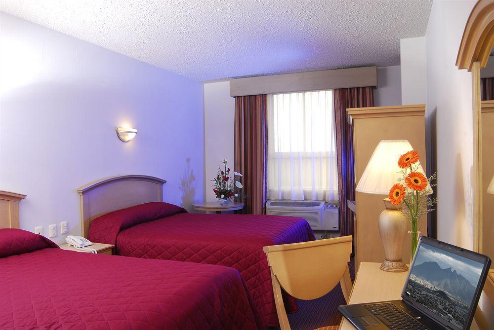 Fastos Hotel Monterrey Eksteriør billede